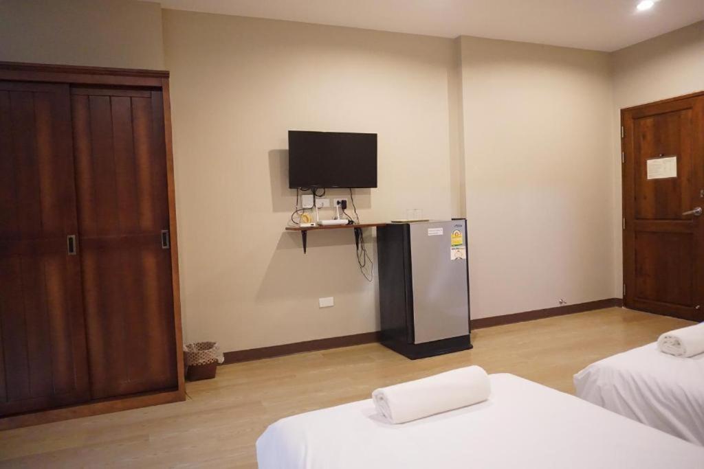 טראנג Chompu Nakarin Apartment מראה חיצוני תמונה