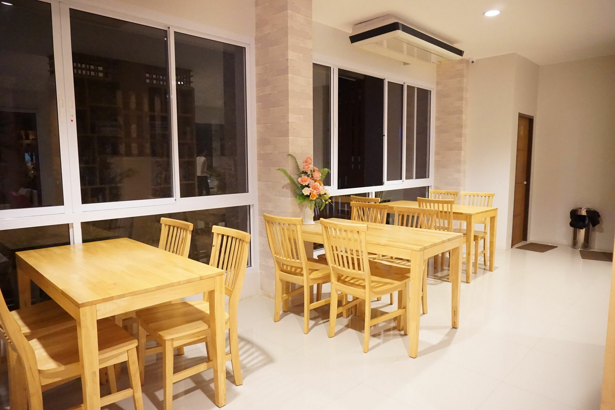 טראנג Chompu Nakarin Apartment מראה חיצוני תמונה
